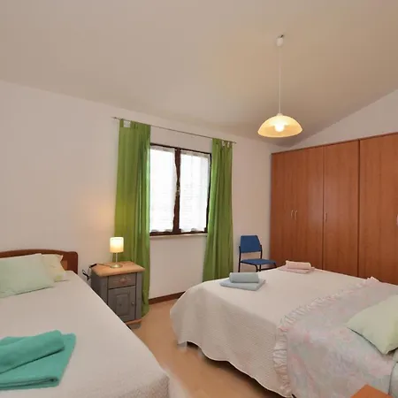 House Marlu Holiday home Rakalj
