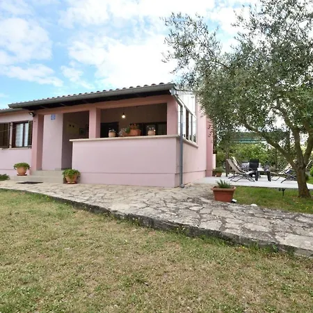 Holiday home House Marlu *