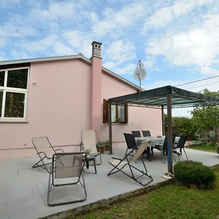 House Marlu 度假居